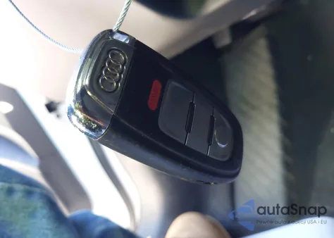 2012 Audi Q5 2.0T Premium z USA, uszkodzony, nr VIN WA1LFAFP6CA104992